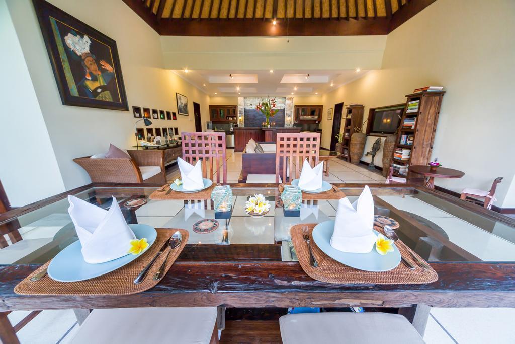 Villa Frangipani ซานูร์ ภายนอก รูปภาพ